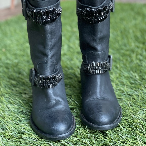 Vera Wang Lavendar jeweled moto boots 5.5M  (35.5 EU) - Picture 6 of 13